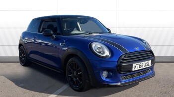 MINI Hatchback 1.5 Cooper Classic II 3dr Petrol Hatchback